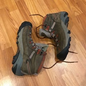 Keen Dry Suede High Top Hiking Boot